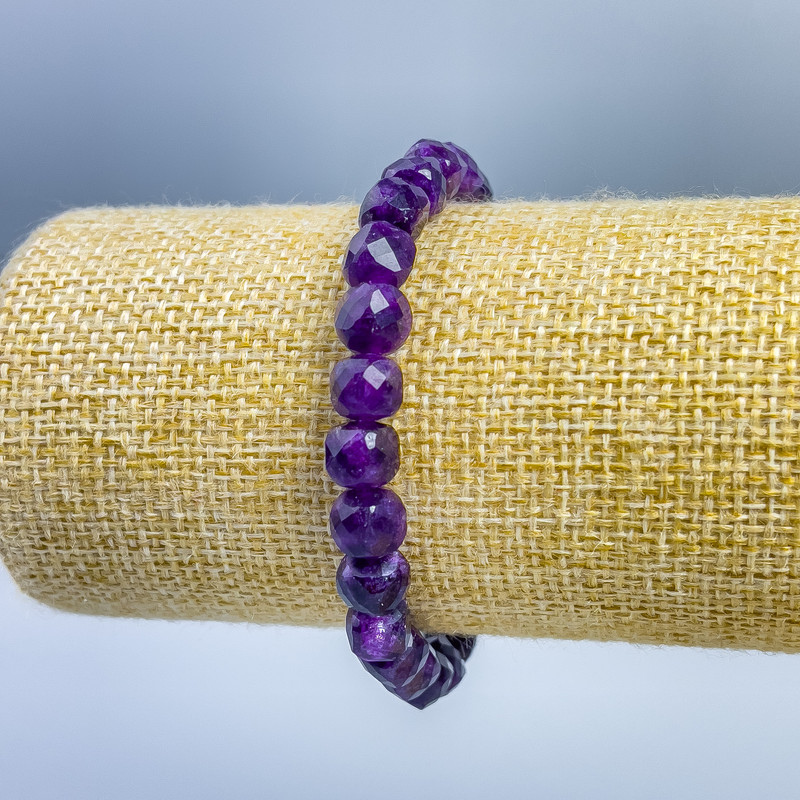 Amethyst Bracelet Natural Stone Grenaded Cube 7×7 mm, 18 cm Length (Stretch)