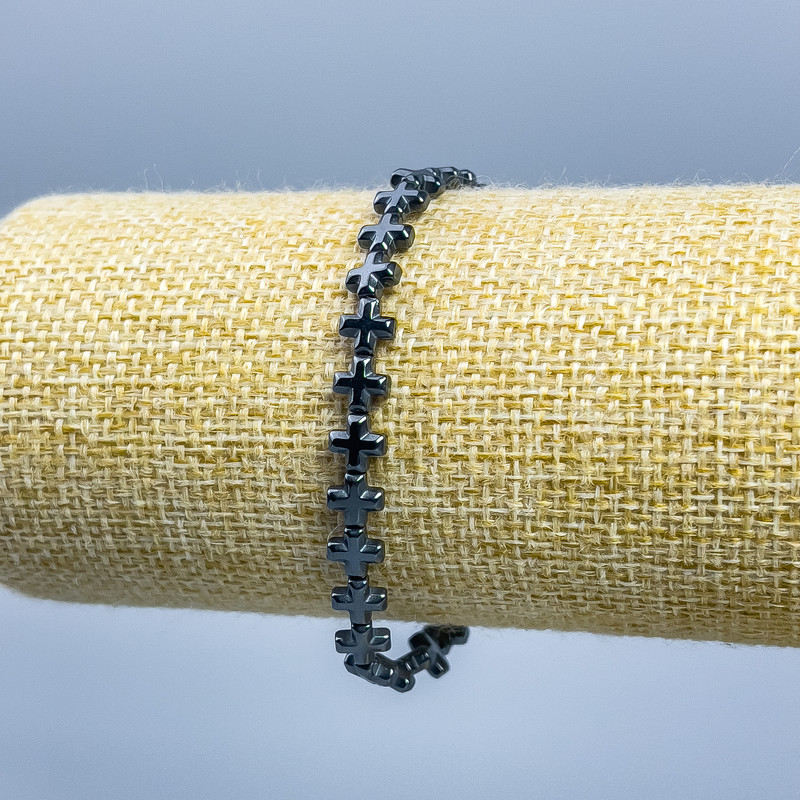 Hematite Cross Bracelet, diameter 6x6x3 mm ±, length 18 cm (stretch)