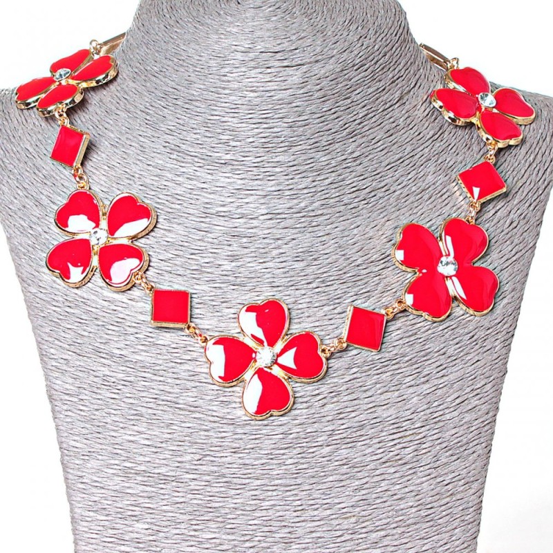 Necklace Diamonds and Flowers with Heart-Shaped Crystals Centers, Gold Metal and Red Gloss