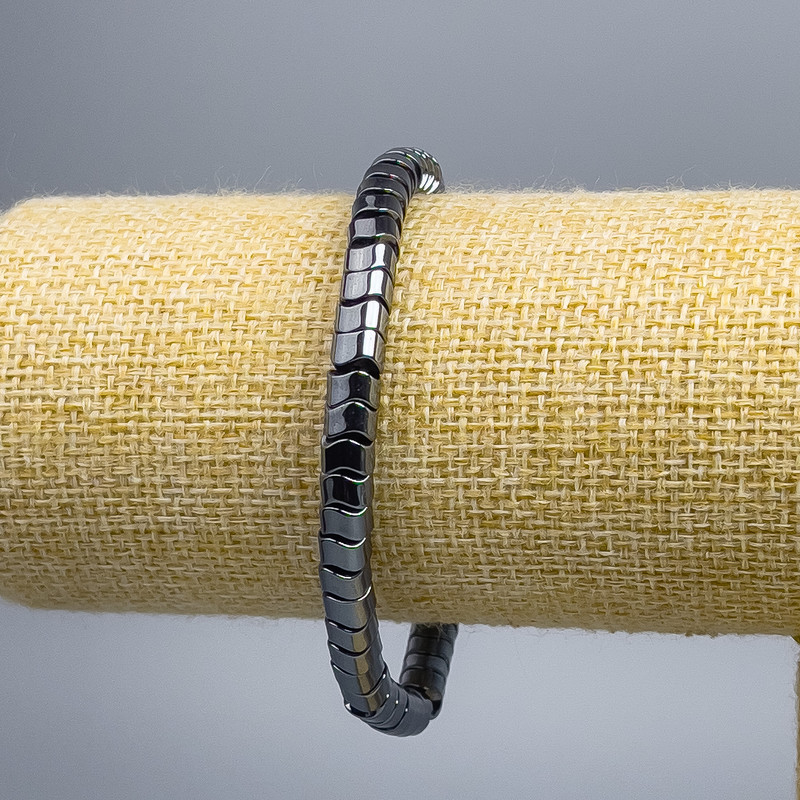 Hematite Bracelet Zigzag, 4x6mm beads, length 18 cm (stretch)
