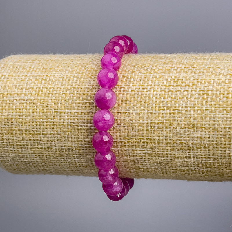 Bracelet "Tourmaline" (single) raspberry smooth ball, diameter 8+-mm, length 18cm stretch