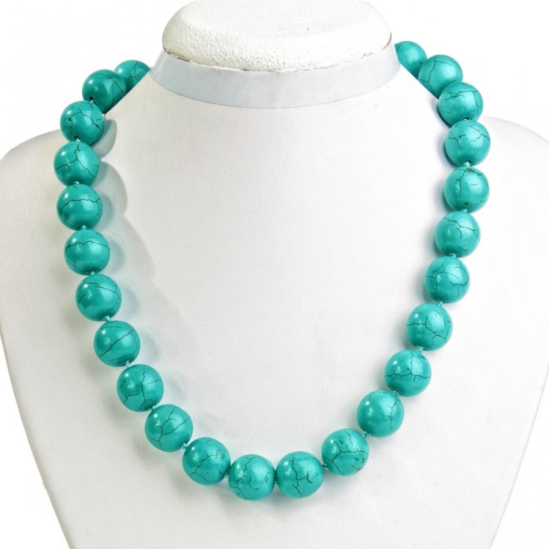 Necklace of green Turquoise with veining, 16mm beads, 49 cm length
