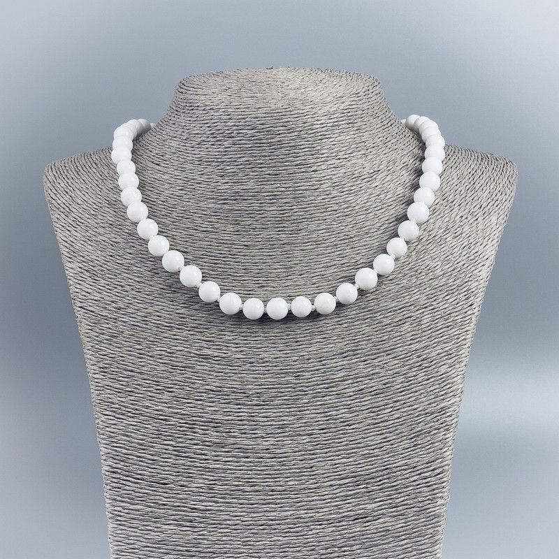 White Agate Beads Necklace (pressed) Smooth Balls, 8mm diameter, 45cm length