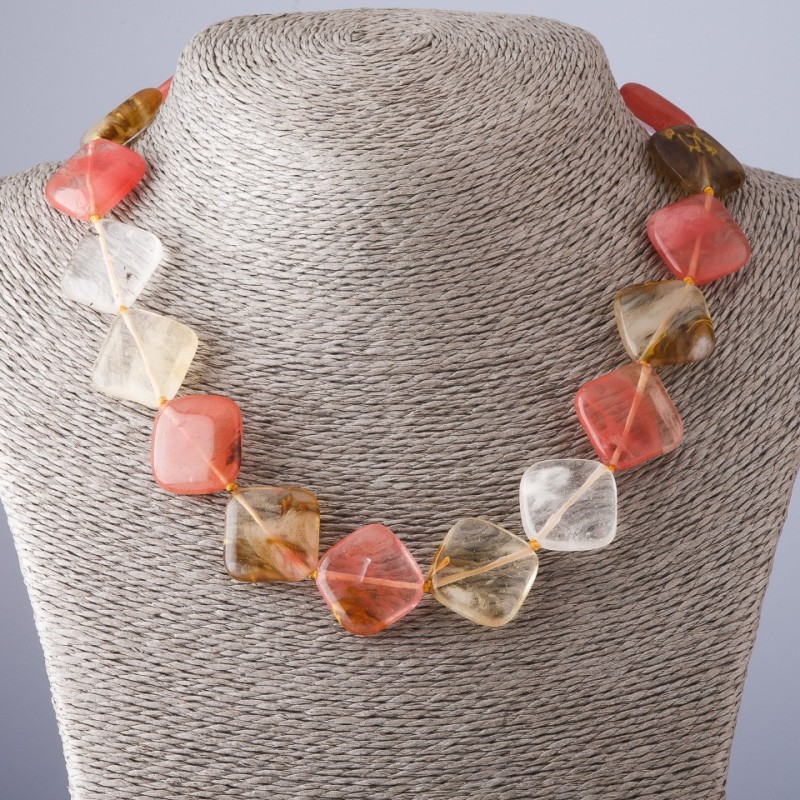 Chalcedony Necklace Rhombus, Length 45cm, Diameter 20x20mm