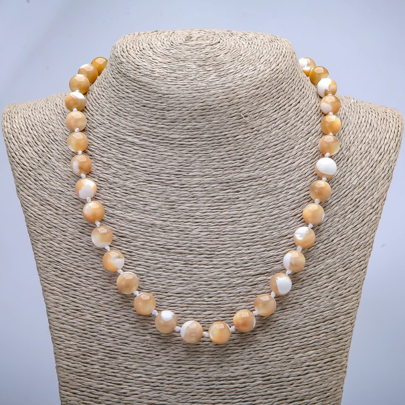 Necklace made of natural beige mother-of-pearl, smooth round beads, diameter 10mm±, length 45cm±
