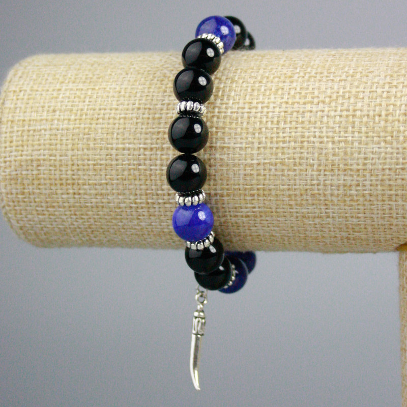 Black Agate Bracelet, Lapis Lazuli (artificial acrylic) round bead, diameter 10mm± with silver wolf inserts, length 18cm± (stretch)