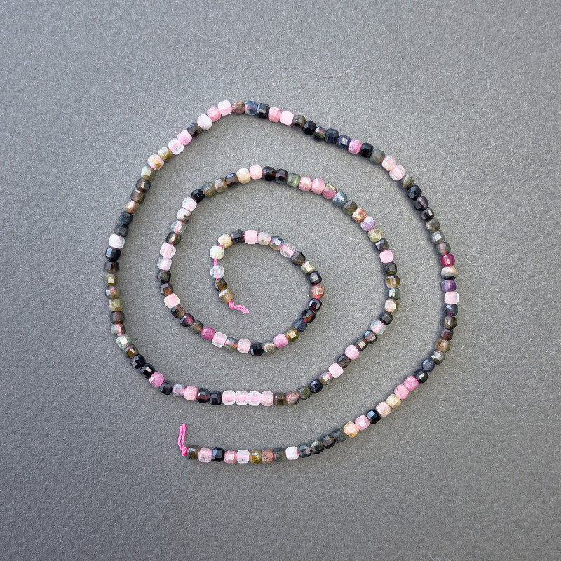 Turmaline Beads on Thread Assorted Natural Stone Cube, diameter 2.5×2.5mm, thread length 39cm
