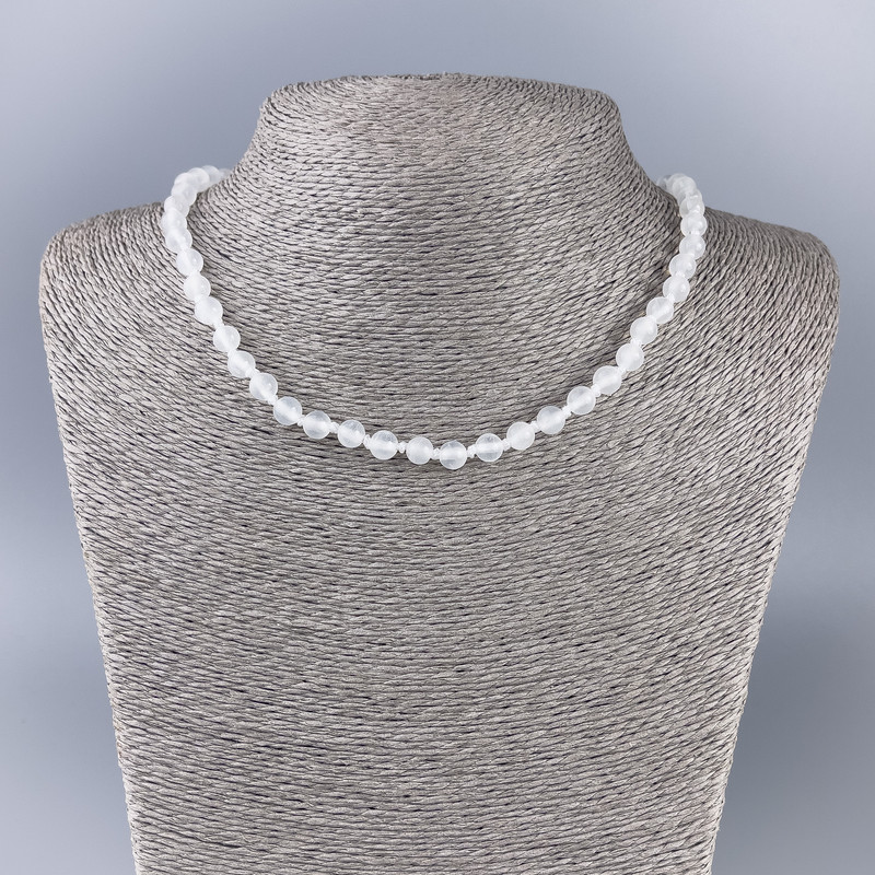 Necklace of White Quartz (artificial acrylic) smooth bead, diameter 6.5mm, length 47cm