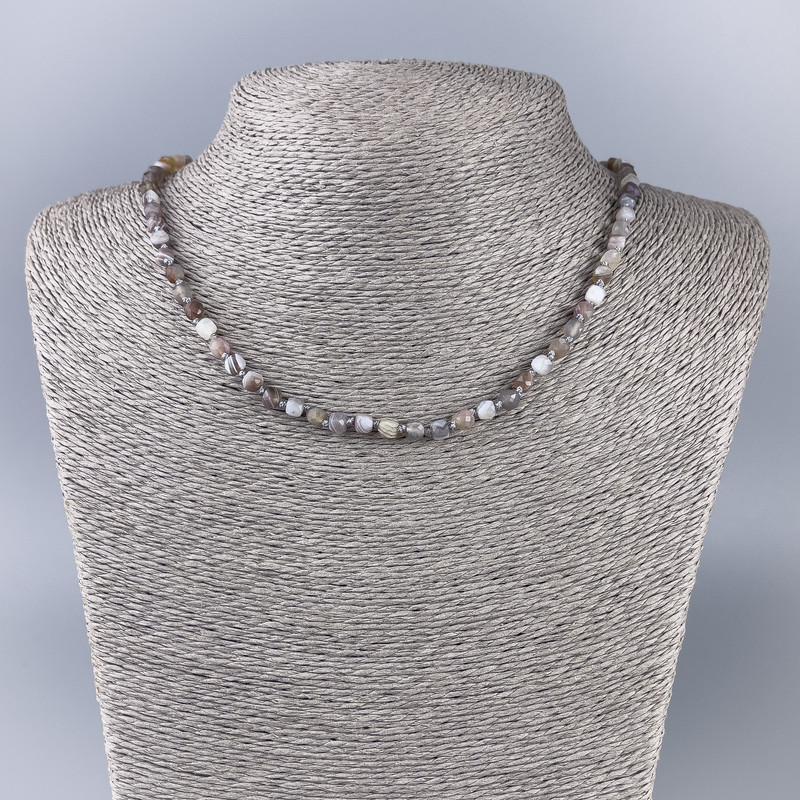Botswana Agate Beaded Necklace with Faceted Cubes, 4x4 mm, 50 cm length