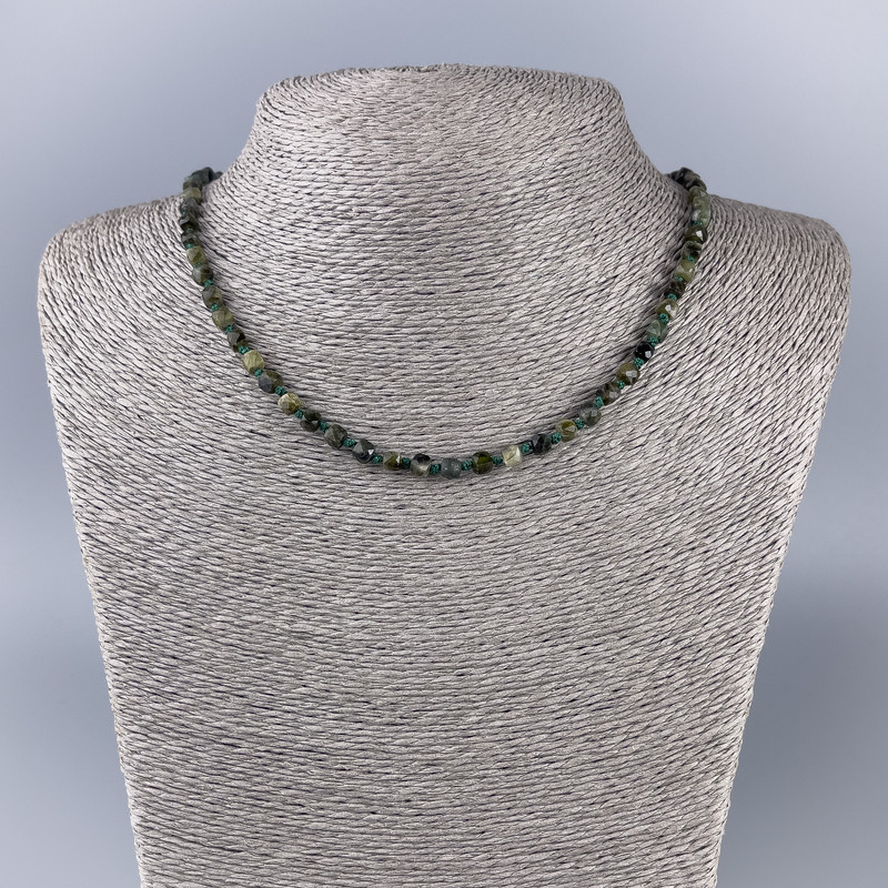 Necklace Turmaline Green Natural Stone Bead Cut Cube, diameter 4x4mm±, length 51cm±