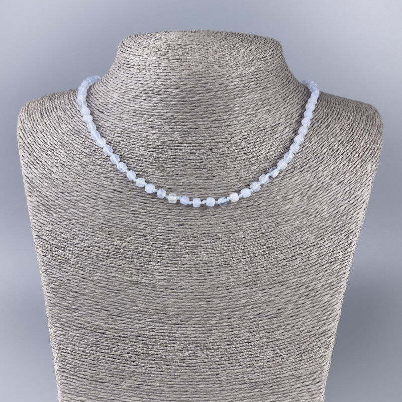 Agate Beads (Blue Chalcedony) Faceted Cube, 4x4mm, ~51cm length