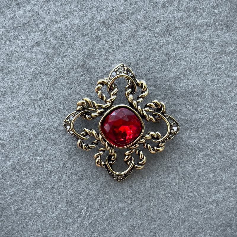 Brooch-Pendant Accent with Red Crystal and White Rhinestones, Gold Tone Metal 42 mm +