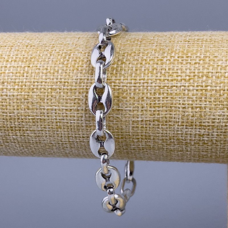 Chain bracelet of silver-colored metal, 10mm thick, 21cm long +