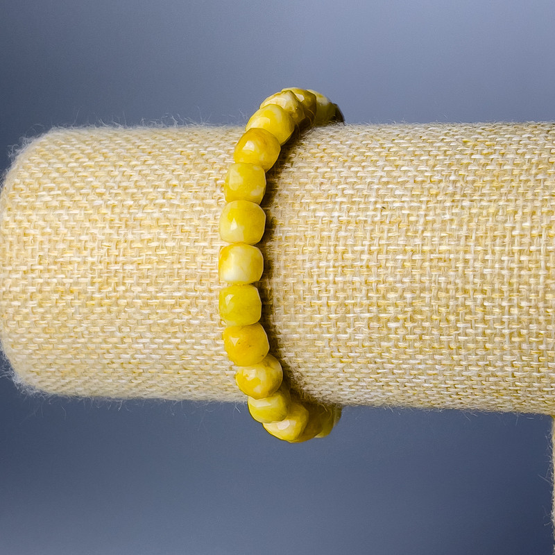 Bracelet Yellow Jadeite Natural Stone Faceted Cube, diameter 7mm±, length 18cm (stretch)