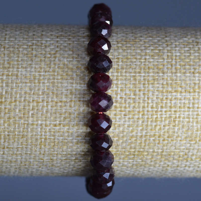 Bracelet Turmaline Rubyelit Natural Stone Faceted Rondelle, 8x6mm, length 18cm (stretch)