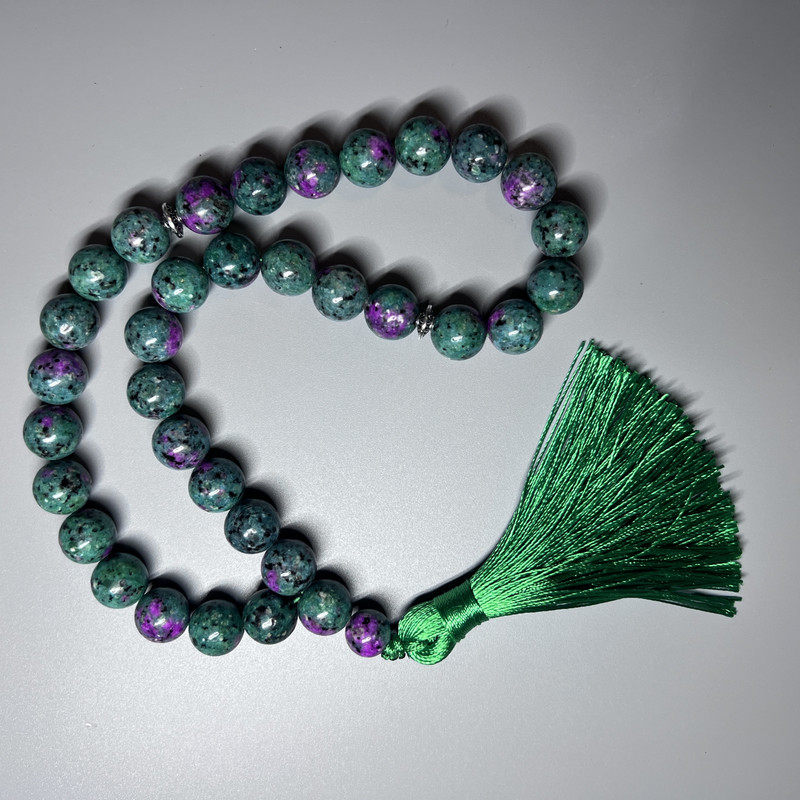 Japa mala beads Zoisite natural stone smooth ball, diameter 12mm±, 33 beads, with metal inserts