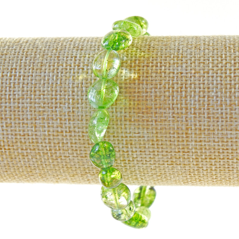 Bracelet Green Crystals, plated to Chrome Diopside, faceted beads, diameter 10x12mm, length 18cm, stretch