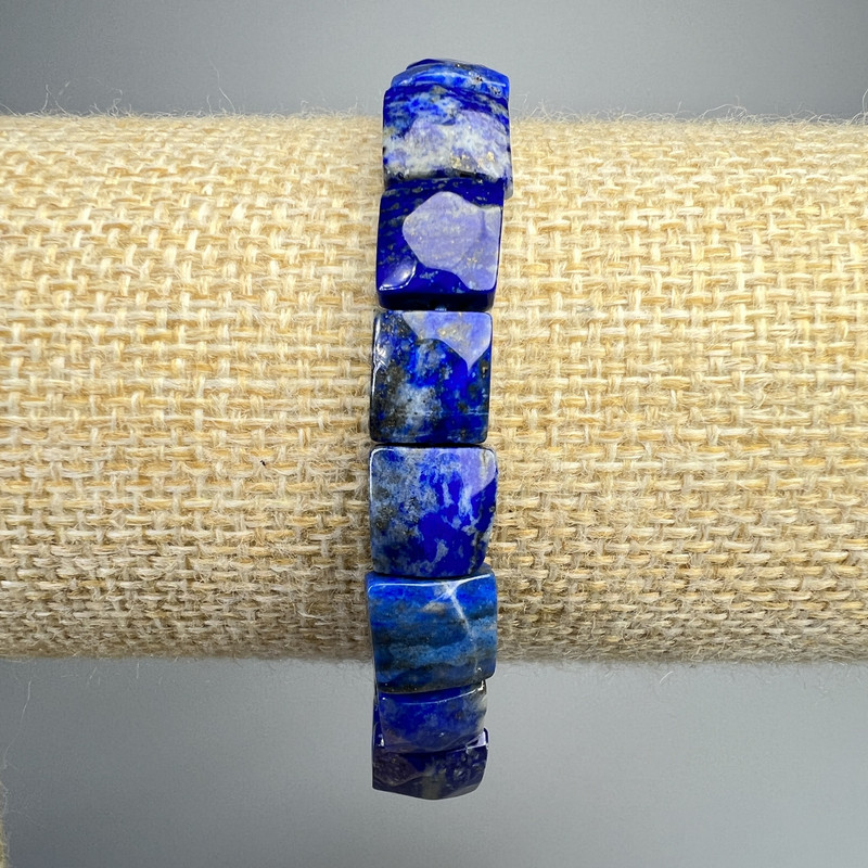 Lapis Lazuli Bracelet with Flat Faceted Cubes, 9x9x5 mm each, stretch, length 18 cm