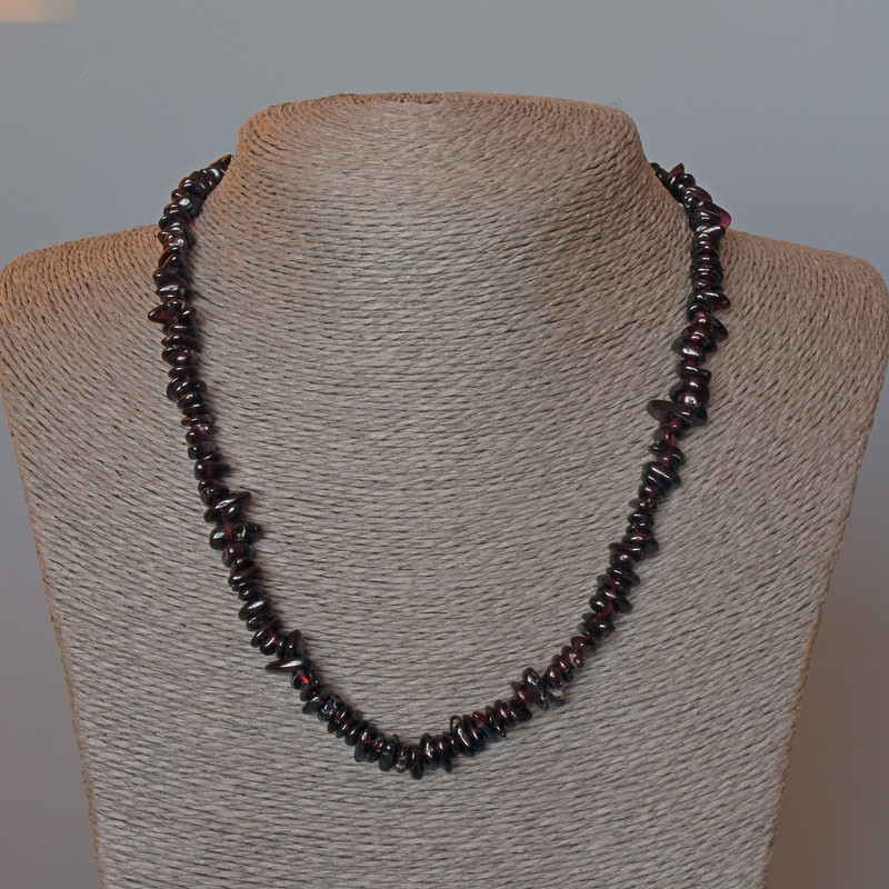 Garnet Necklace, Natural Stone, Cabochon Beads, 7×2 mm, ±, Length 47 cm