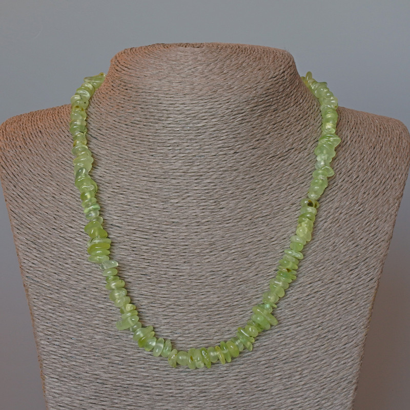 Necklace Prasiolite? Wait: Prehnite natural stone faceted bead, diameter 8x3mm+-, length 48cm+-