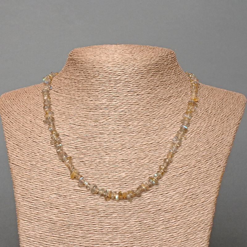 Necklace Labradorite natural stone chips, diameter 4x2mm +/-, length 47cm