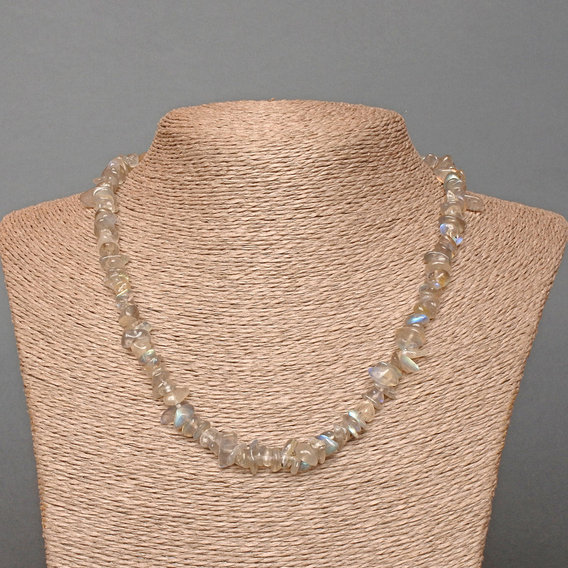 Necklace of Natural Labradorite Fragment, 7×3 mm chips, length 48 cm