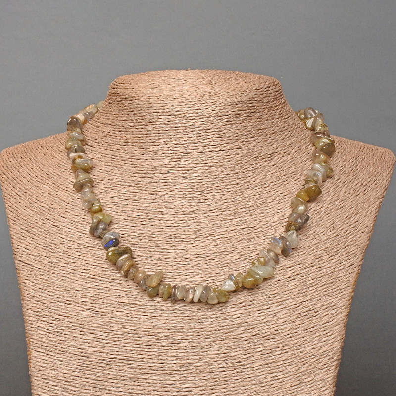 Labradorite Necklace natural stone fragment, diameter 10×4mm±, length 47cm