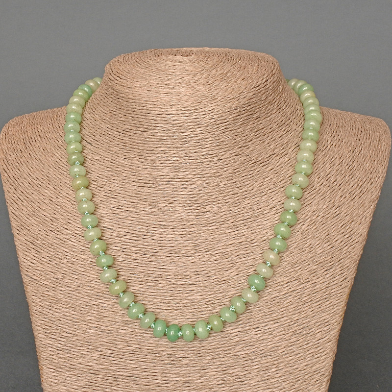 Necklace of Jade Natural Stone Smooth Rondelle, diameter 8x5 mm, length 48 cm