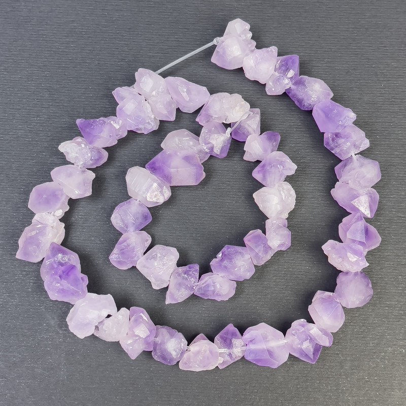 Amethyst beads natural unprocessed stone in the form of nuggets, diameter 12-18x7-10mm ±, thread length 37cm ±