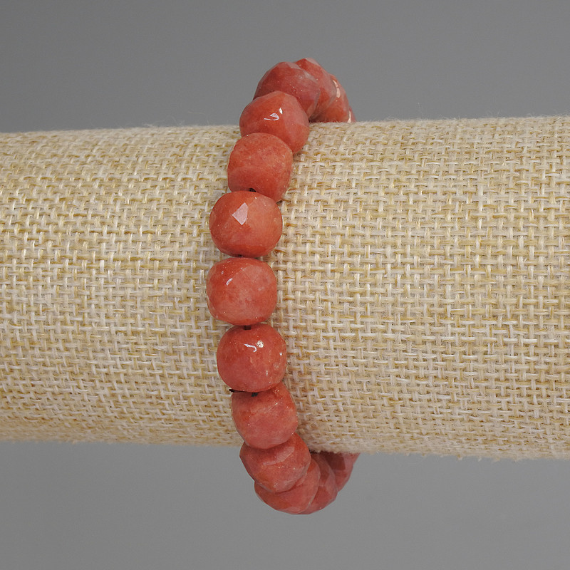 Bracelet Red Jasper Faceted Cube 9x9mm +-, length 18cm +-, stretch