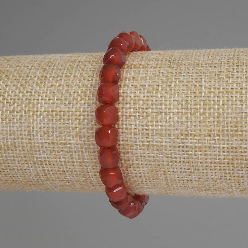 Carnelian Beaded Cube Bracelet, 7mm diameter, 18cm length, stretch