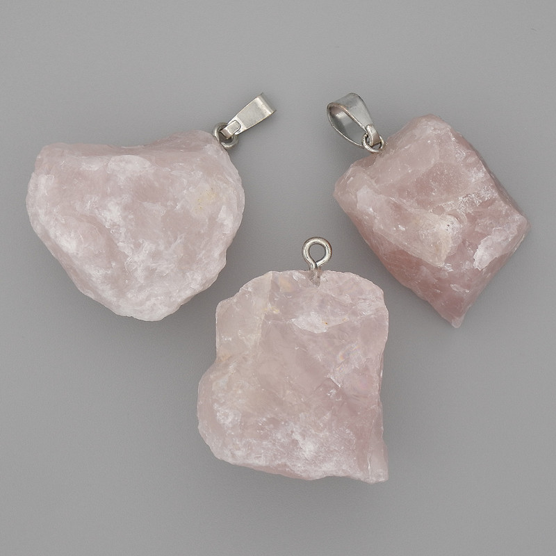 Pendant Rose quartz unpolished stone 20-35x20-25mm+- , length 31-44mm+- (assorted sizes)