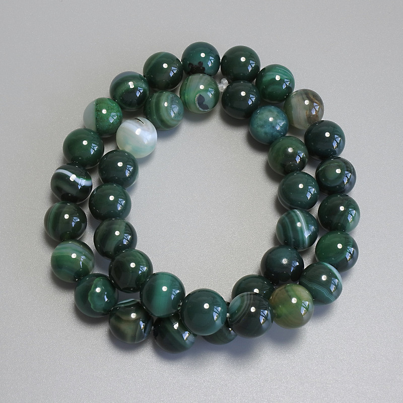 Agate Beads, smooth ball, 10 mm ± diameter on thread, length 38 cm+
