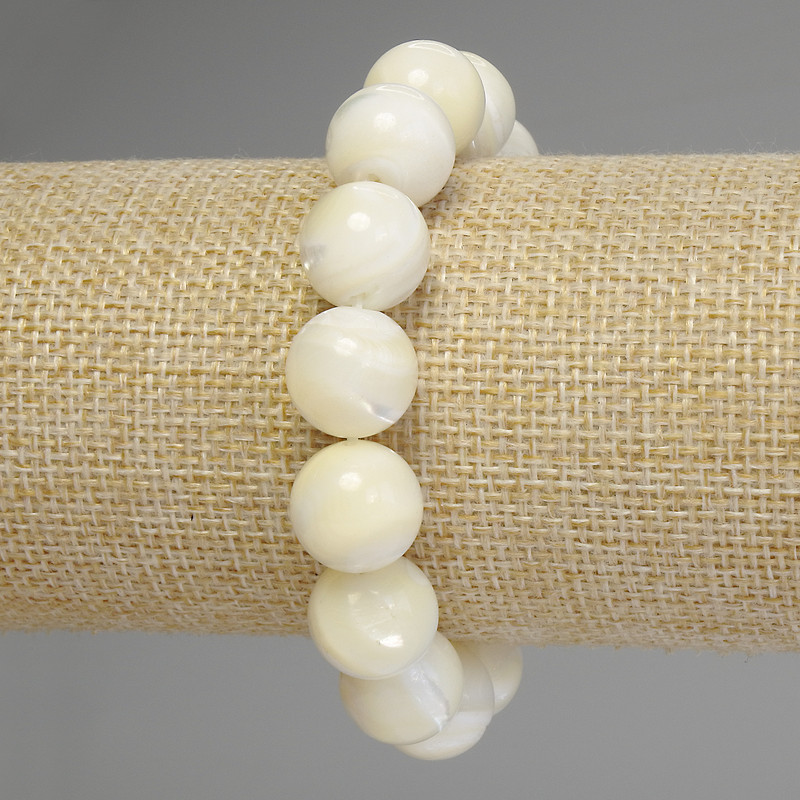 Bracelet Mother of Pearl Smooth Bead, 13mm diameter, 18cm length Stretch