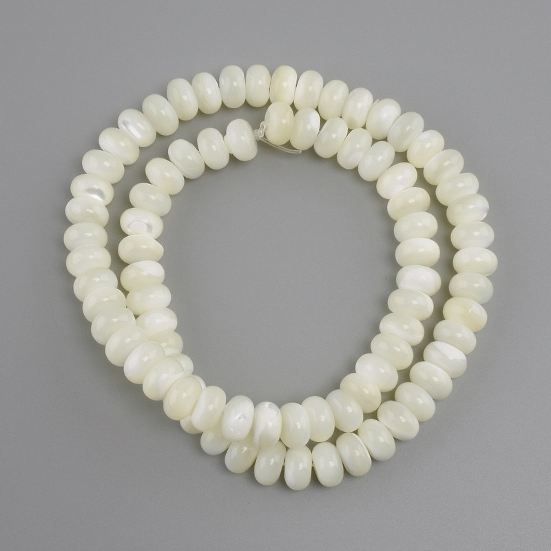 Pearl beads rondelle, diameter 8x5mm +/-, length 38cm +/- on a thread