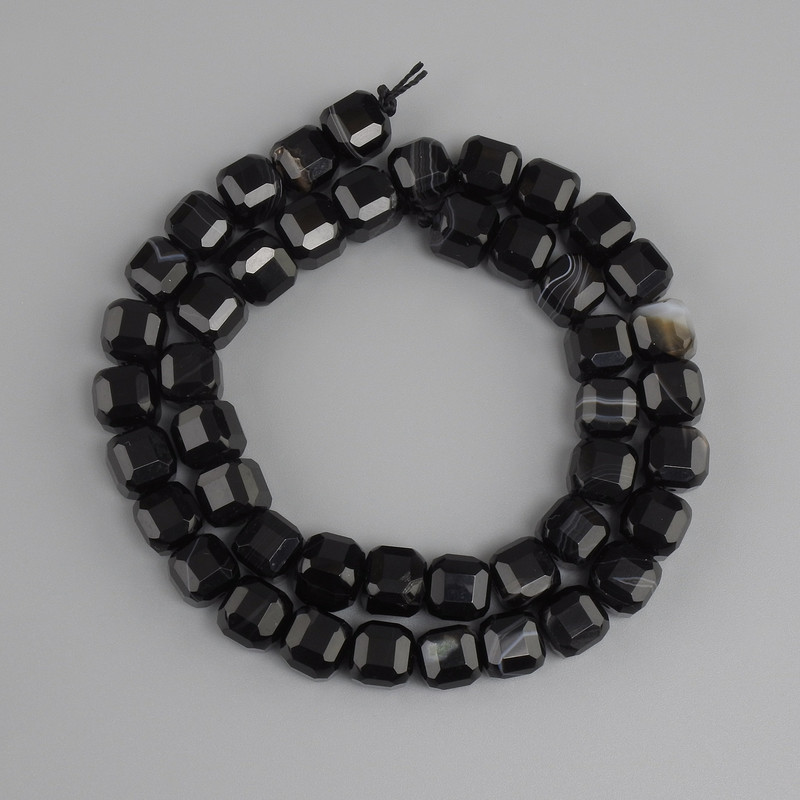 Agate Faceted Cube Beads, 8x8 mm, 37 cm strand