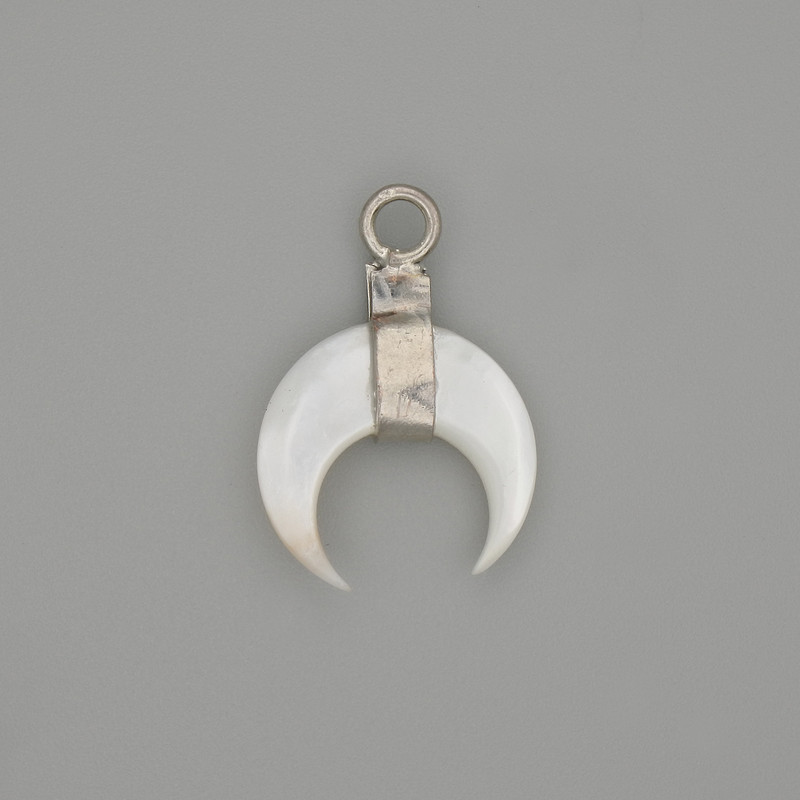 Moon pendant Mother-of-pearl, diameter 14mm+-, length 20mm+-